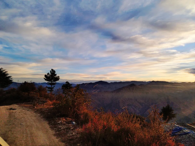 Himalayan horizon from Kufri