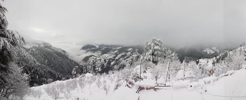 Valley landscape after snowfall in Kufri